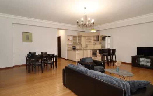 3 room apartment in a new building on Pavstos Buzand Street in the center, 110 sq.m., 4/7 floor