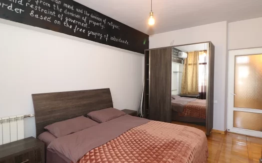 4 room apartment on Tumanyan Street in the center, 72 sq.m., major renovation