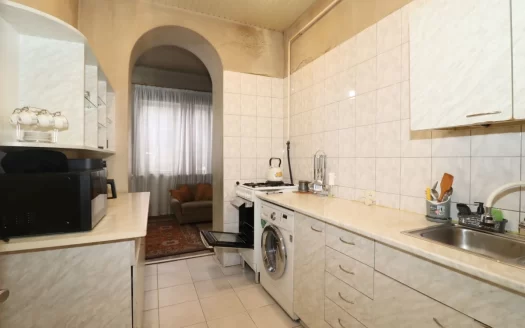 5 room apartment on Shahsuvaryan Street in Arabkir, 129 sq.m., 2/3 floor, 2 bathrooms