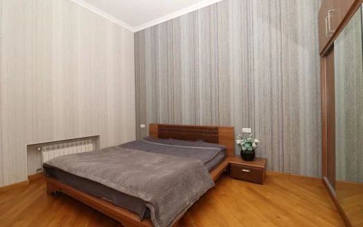 4 room apartment on Shirvanzade Street in Arabkir, 93 sq.m.,2/3 floor, 2 bathrooms