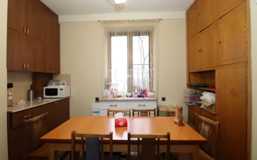 3 room apartment on Baghramyan Avenue in Arabkir, 78 sq.m., 3/5 floor, 2 bathrooms, high ceilings