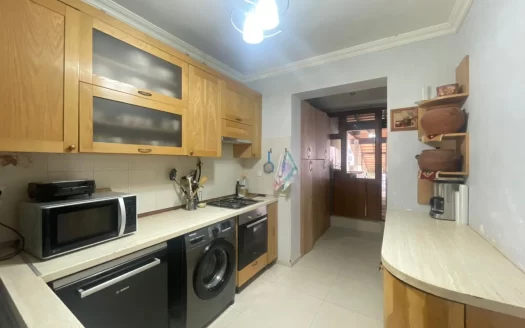 3 room apartment on Galshoyan Street in Nor Nork, 109 sq.m., 1/9 floor, high ceilings