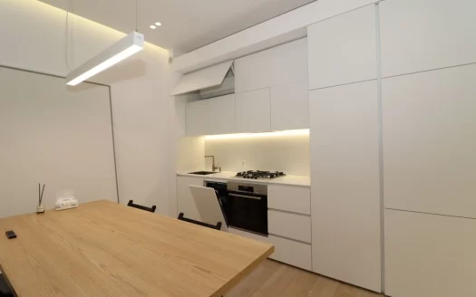 A 2 room apartment is for rent, Nikoghayos Tigranyan 1st lock, 60 sq.m., major renovation, 3/12 floor