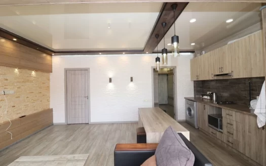 2 room apartment on Lyuksemburg Street in Nor Nork, 48 sq.m., 4/5 floor, high ceilings