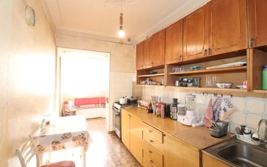 3 room apartment in Davtashen 1st district in Davtashen, 67 sq.m., 6/9 floor, high ceilings
