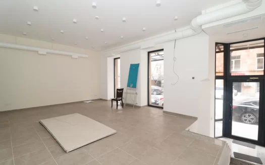 A commercial space is for rent, 210 sq.m., Amiryan street, major renovation