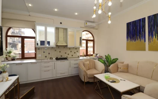 A 3 room apartment id for sale, Vardanants street, 80 sq.m., 5/5 floor, major renovation