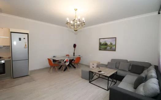 Three story stone house on Proshyan Street 1st Lane in Arabkir, 110 sq.m.