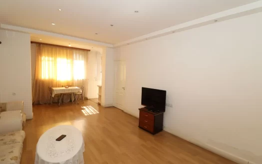 3 room apartment on Mashtots Avenue in the center, 70 sq.m., 2/9 floor