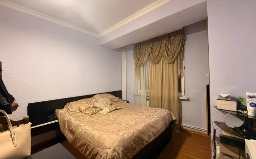 4 room apartment in Narekatsi District in Avan, 82 sq.m., high ceilings