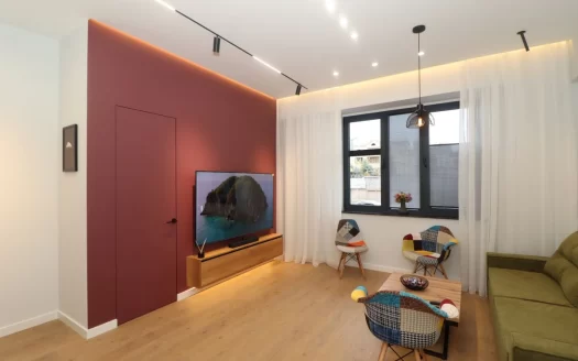 3 room apartment in a new building on Verin Antarayin Street in the center, 53 sq.m., 2/10 floor