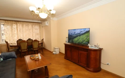 3 room apartment on Orbeli Brothers Street in Arabkir, 90 sq.m., 5/9 floor