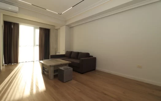 3 room apartment in a new building on Komitas Avenue in Arabkir, 74 sq.m., 8/18 floor, high ceilings