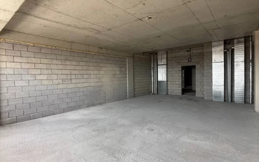 2 room apartment on Khanjyan Street in the center, 71 sq.m., 14/17 floor, high ceilings