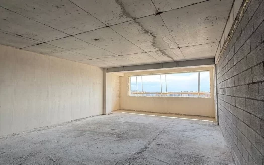 2 room apartment on Khanjyan Street in the center, 71 sq.m., 14/17 floor, high ceilings